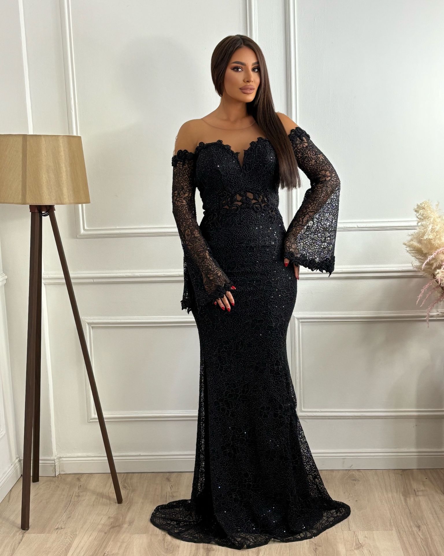 Haljina / Black Royal Lace