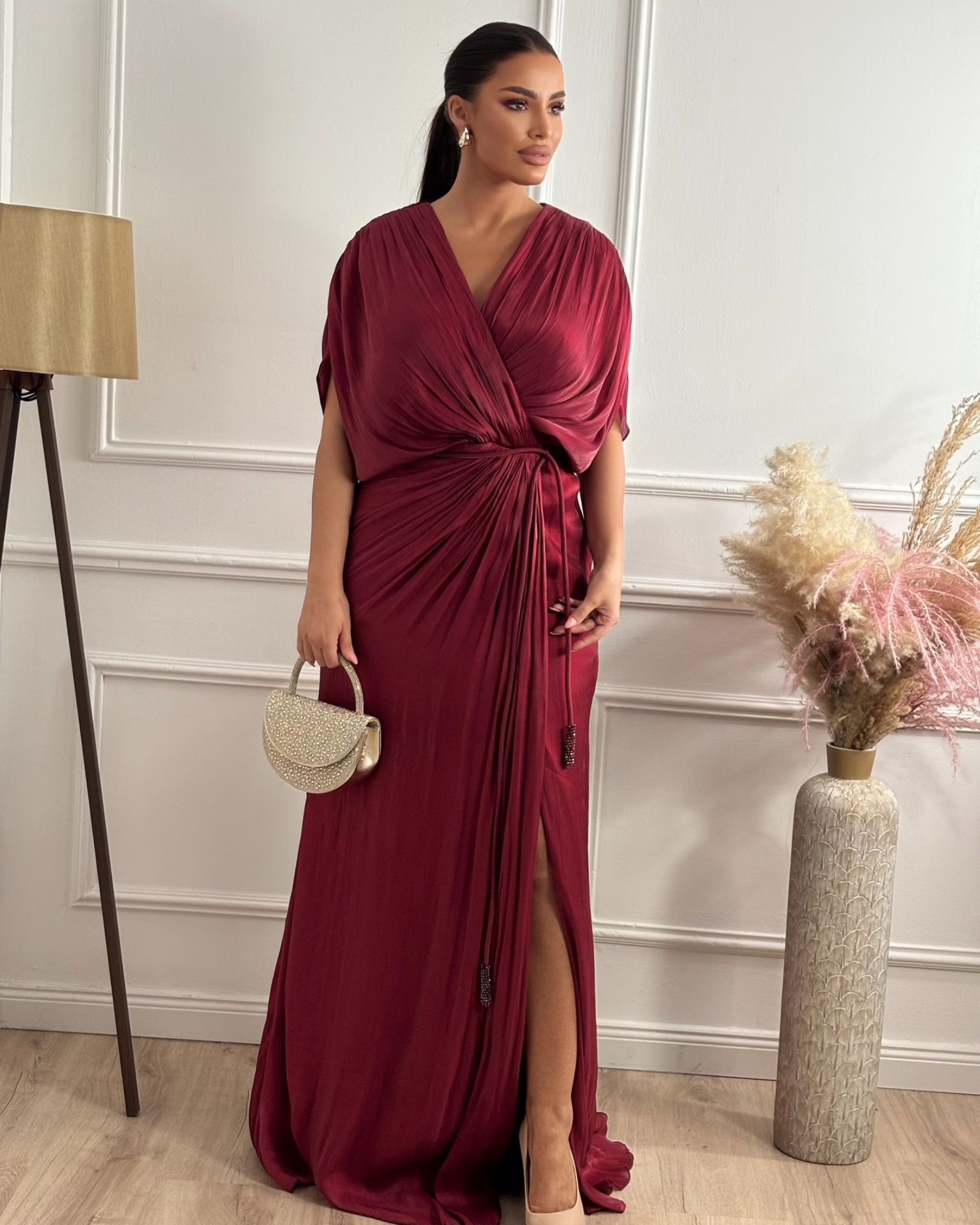 Haljina / Burgundy Elegance