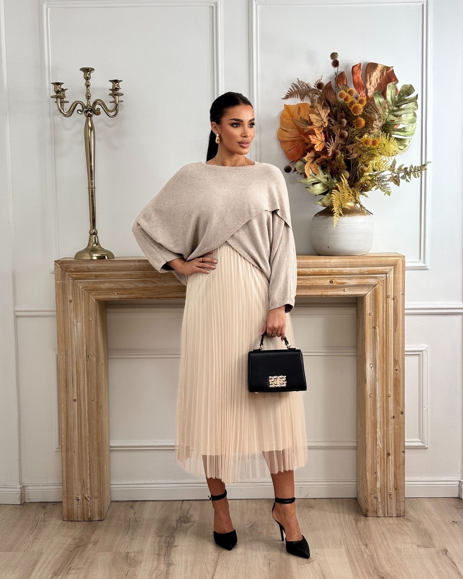 Bež set asimetričnog kroja