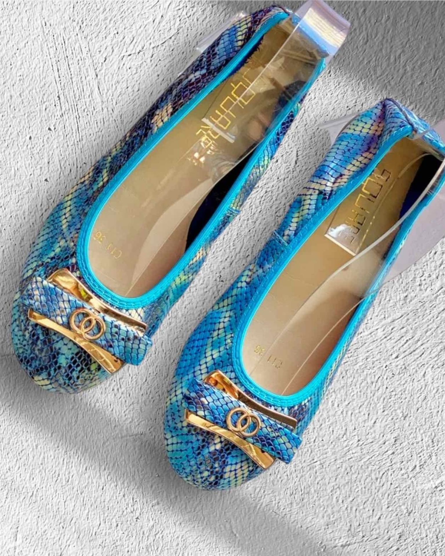 Baletanke / Blue Snake Bow