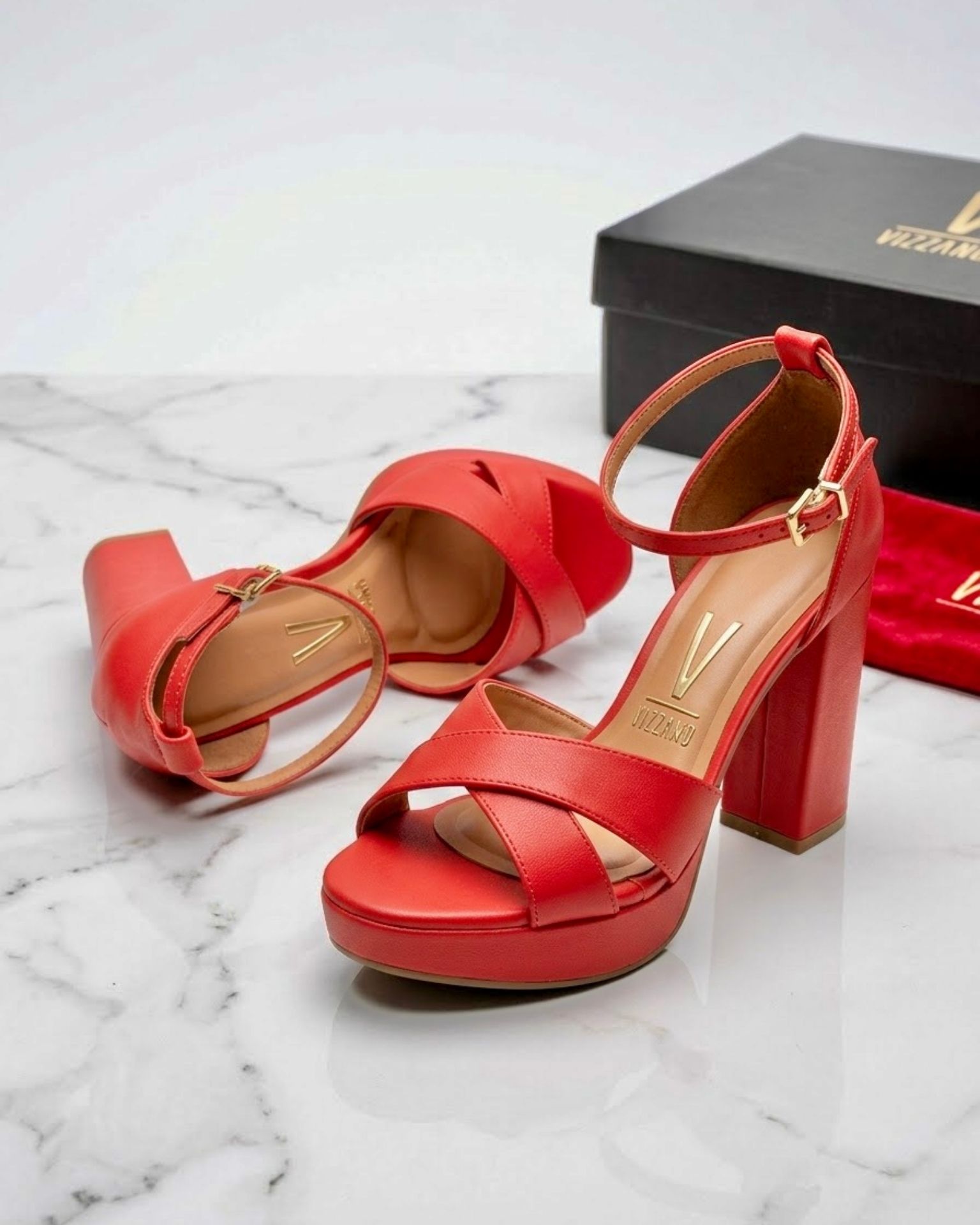 Sandala / Red Bold