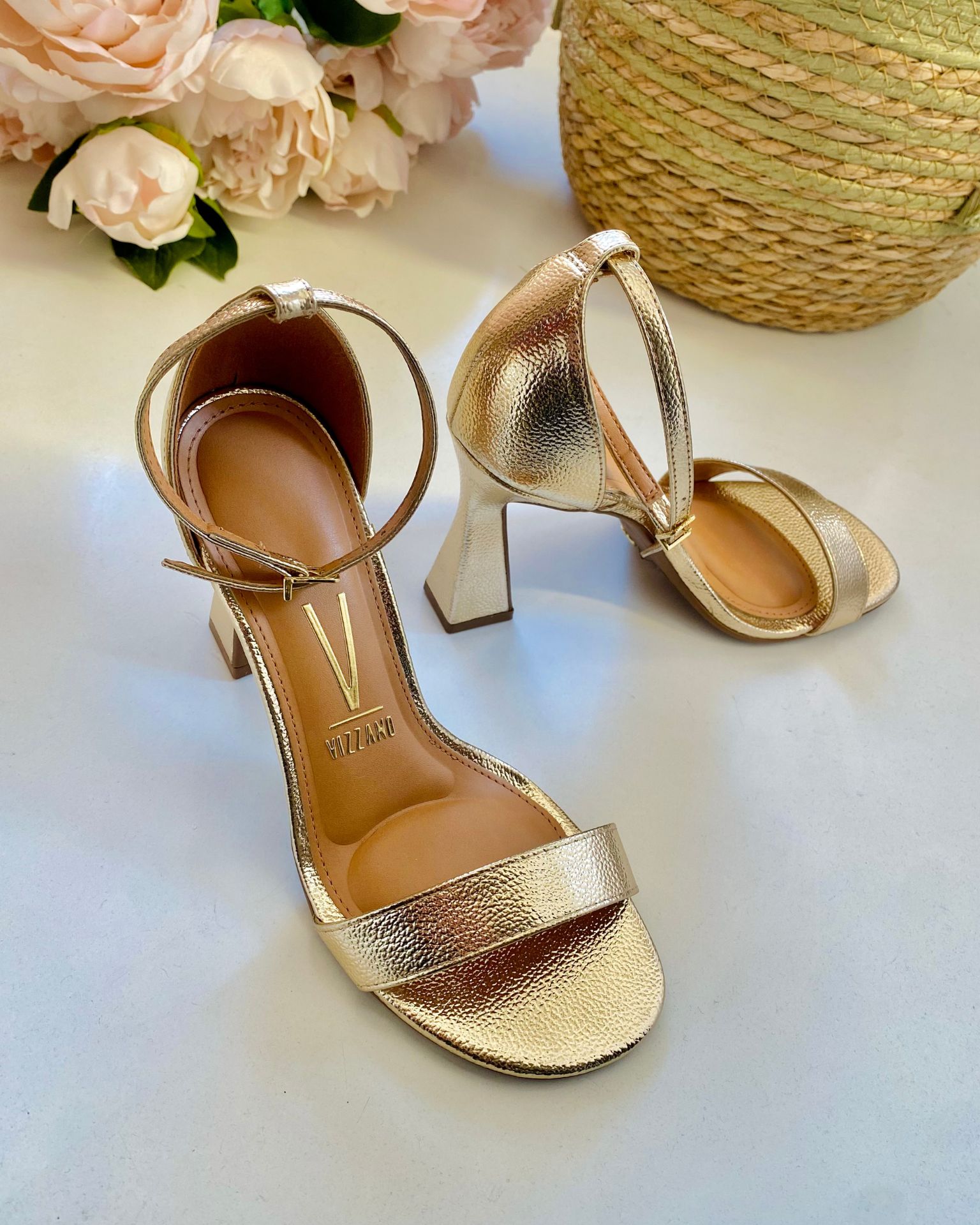 Sandale / Golden Muse