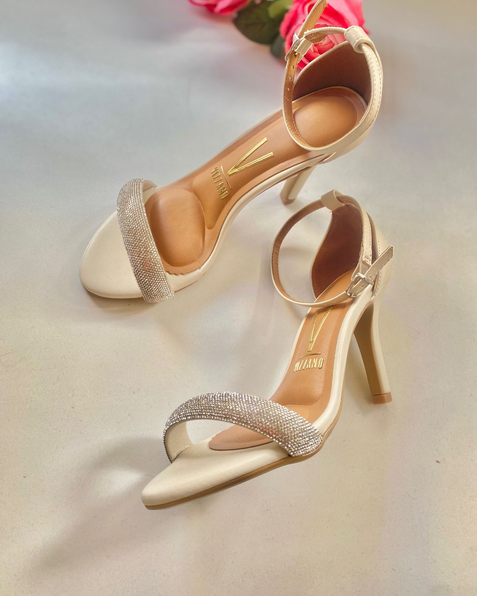 Sandale / White Spark