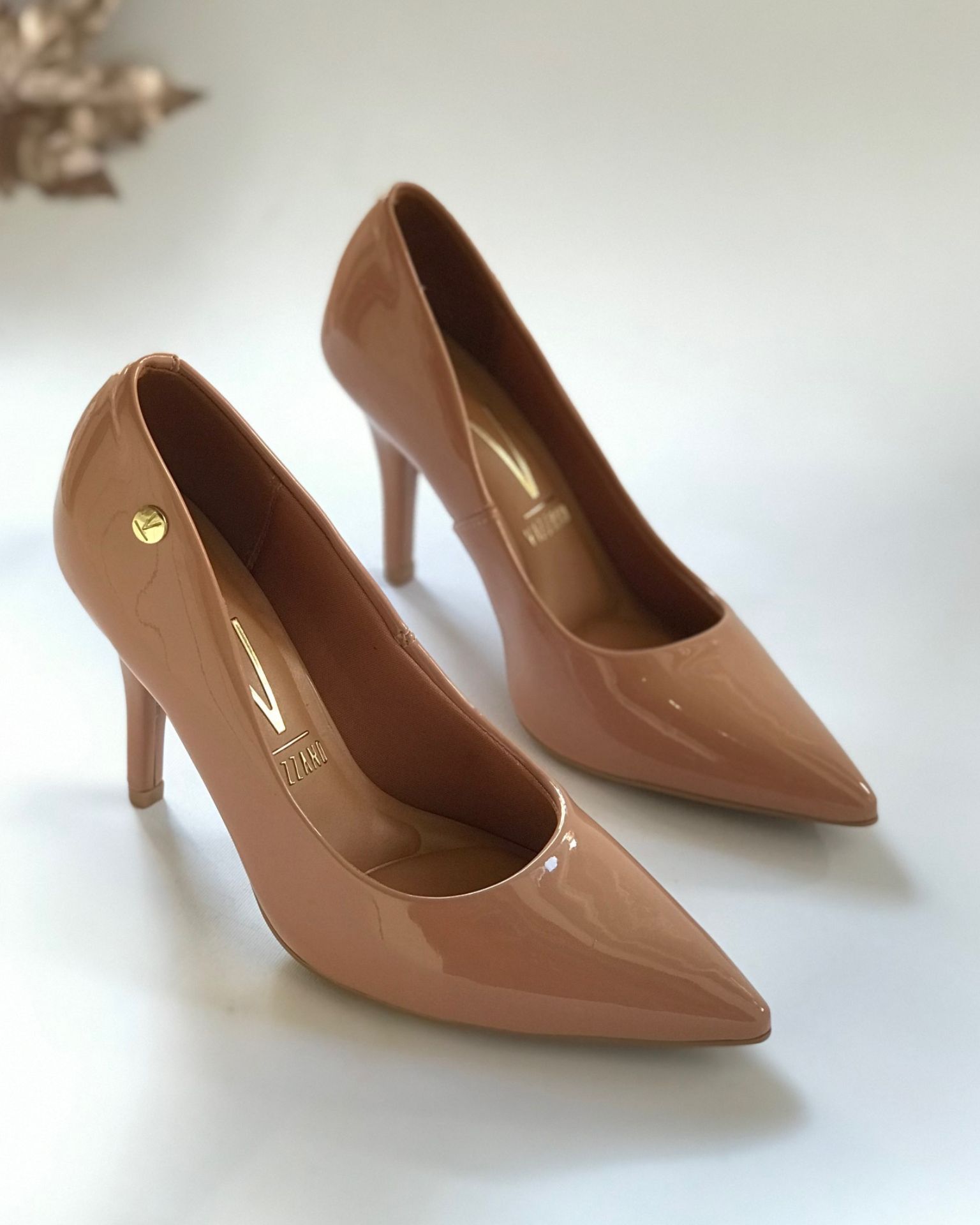 Salonke / Beige Shine