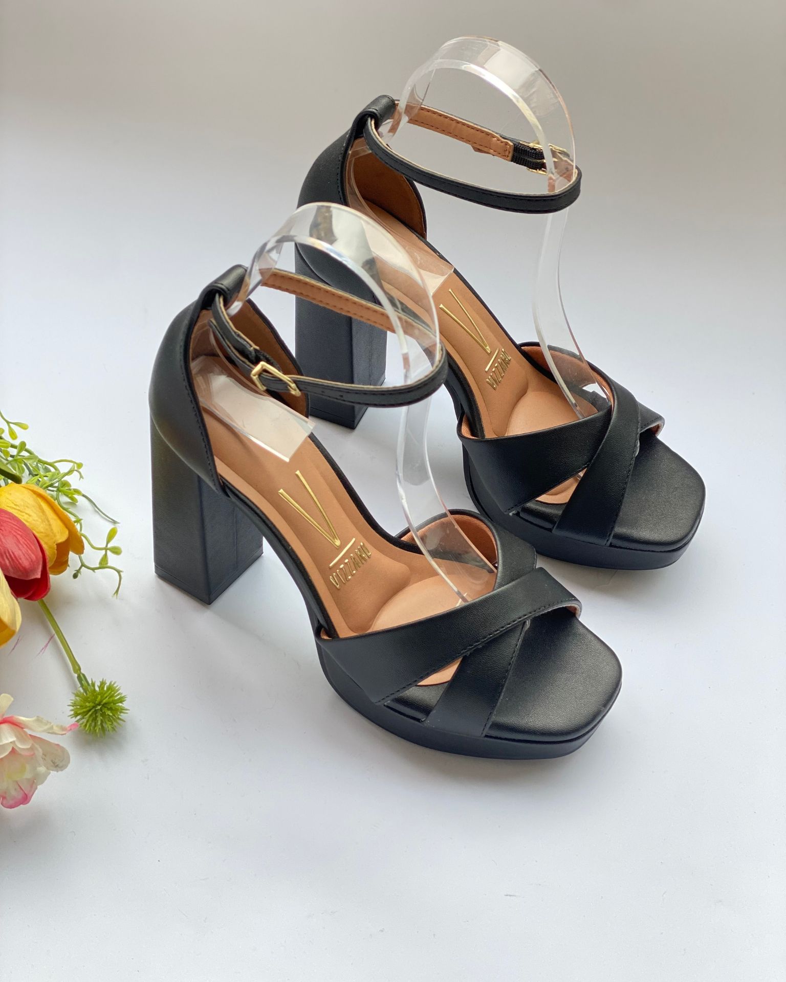 Sandala / Black Bold