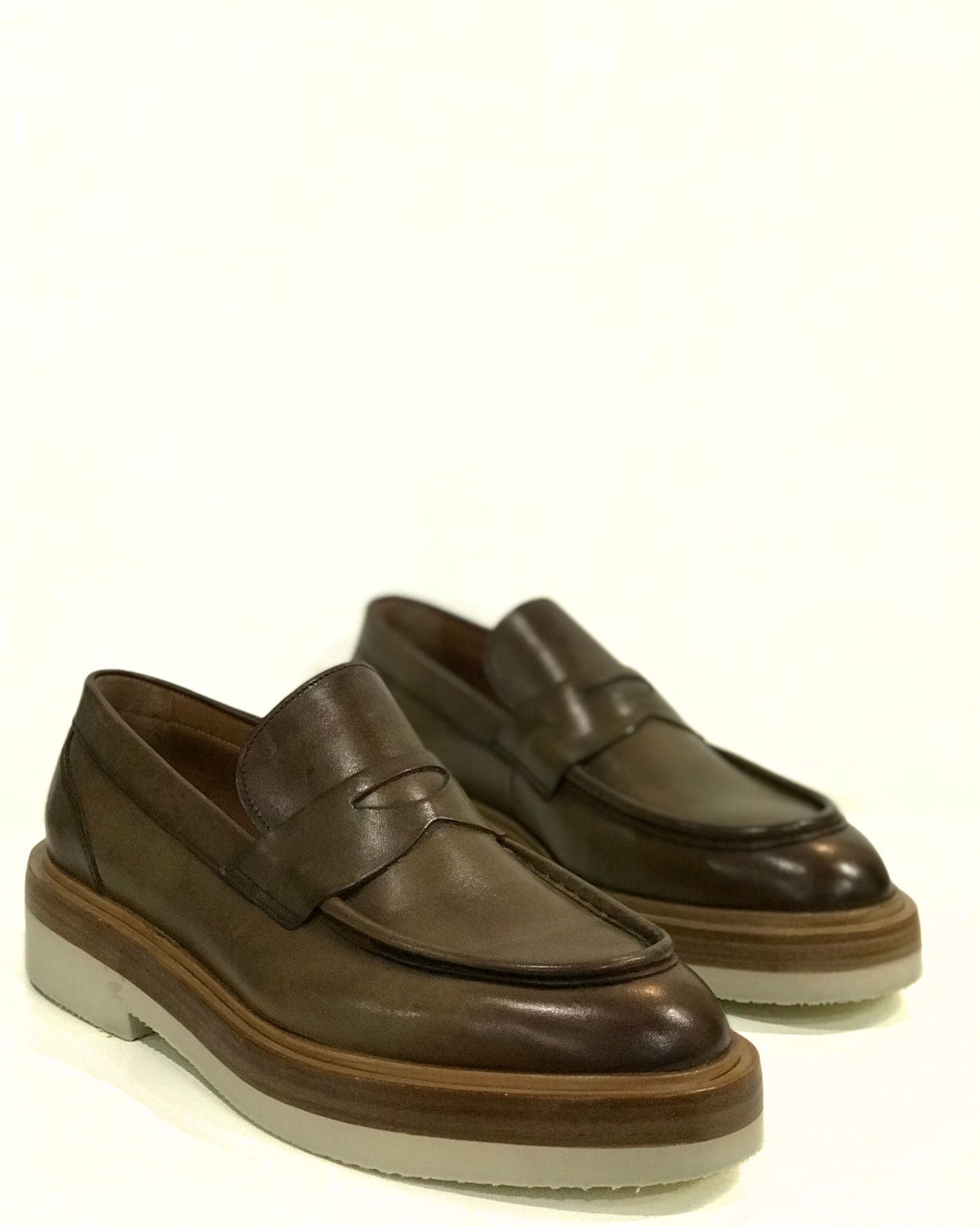 Muške elgantne braon kožne mokasine