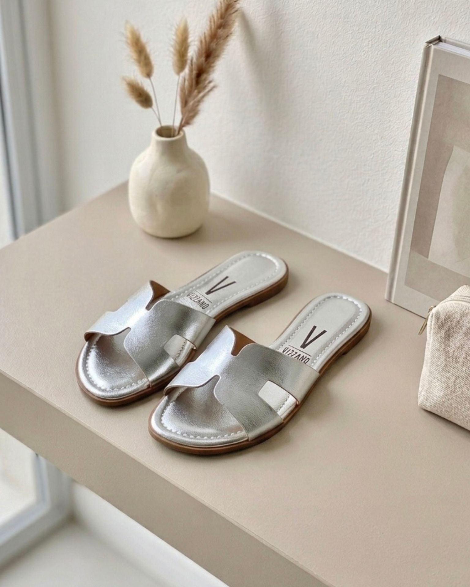 Ravne papuče / Silver Flat